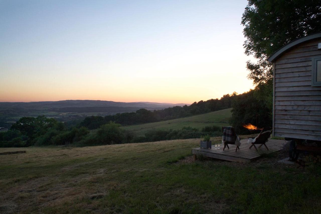 Tilbury Shepherd Huts With Hot Tubs Plus Holiday Cottages West Bagborough Eksteriør bilde