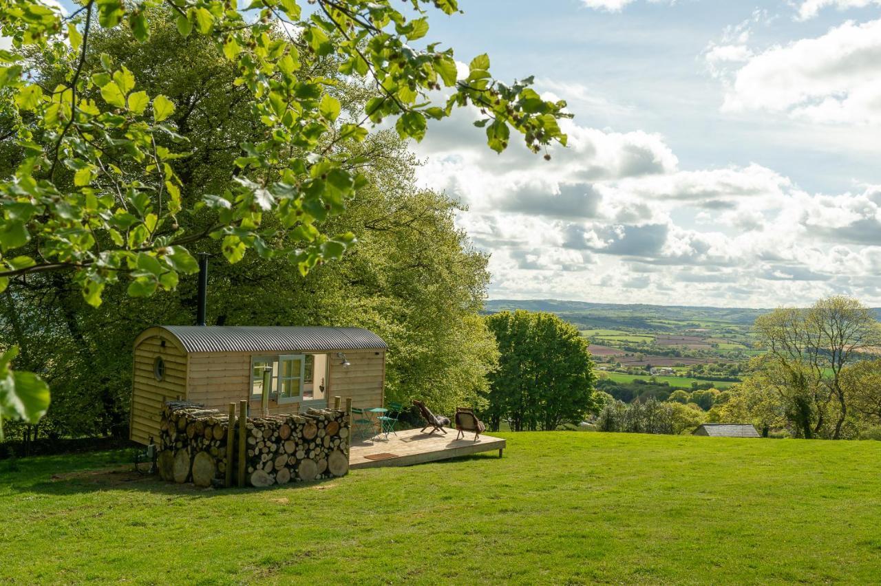 Tilbury Shepherd Huts With Hot Tubs Plus Holiday Cottages West Bagborough Eksteriør bilde