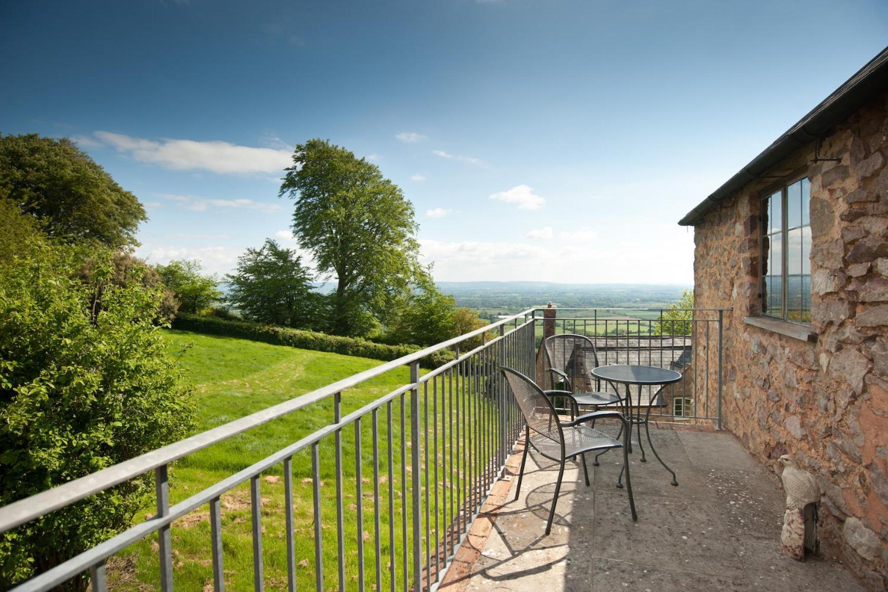 Tilbury Shepherd Huts With Hot Tubs Plus Holiday Cottages West Bagborough Eksteriør bilde
