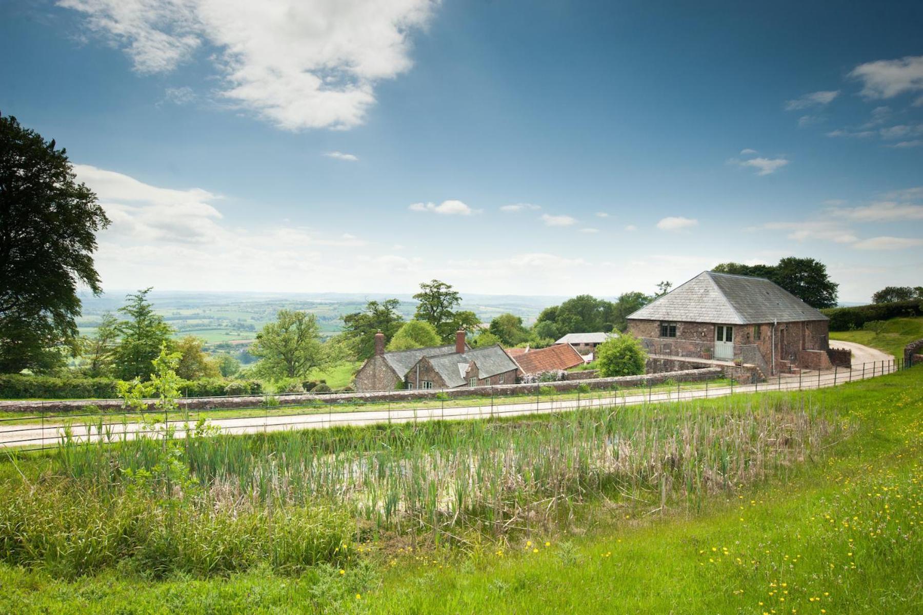 Tilbury Shepherd Huts With Hot Tubs Plus Holiday Cottages West Bagborough Eksteriør bilde